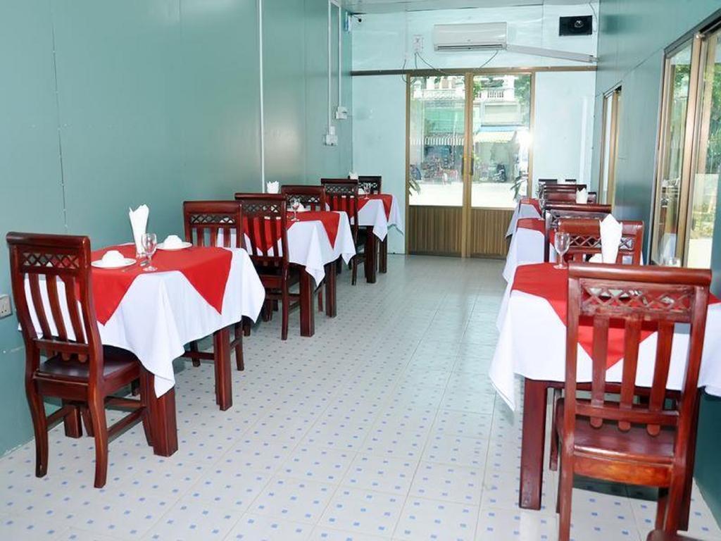 Royal Tulip Hotel مانديلاي المظهر الخارجي الصورة